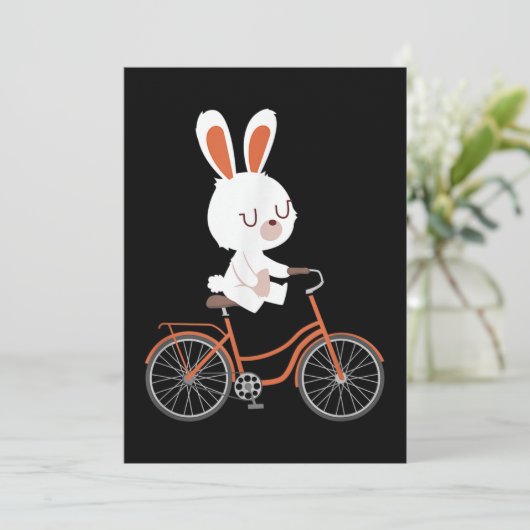 Cute Bunny On Bike Rabbit Cycling Bicycle Bunny 招待状 (スタンド正面)