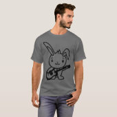 Cute Bunny Rabbit Plays Guitar Music Guitarist Fun Tシャツ (正面フル)