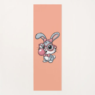 Cute Bunny with Glasses Blowing Bubble Gum ヨガマット