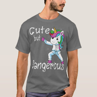 Cute But Dangerous Funny Karate Unicorn Girl Tシャツ