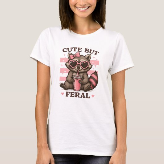 Cute but Feral Raccoon T-Shirt – Funny Kawaii Anim Tシャツ (正面)
