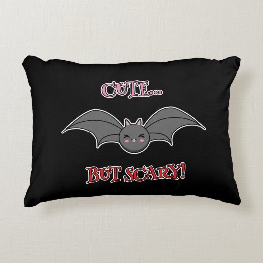 Cute but Scary Bat アクセントクッション (正面)