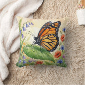 Cute Butterfly On A Leaf Tiny Insects  クッション (ブランケット)