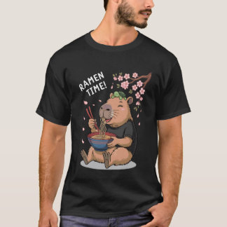 Cute Capybara Eating Ramen Noodles Japanese Cute A Tシャツ