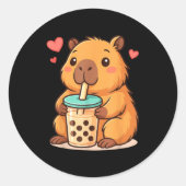 Cute Capybara Kawaii Anime Drinking Bubble Tea Lov ラウンドシール (正面)