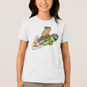 Cute Capybara on Turtle the Funny Animal トライブレンドＴシャツ (正面)