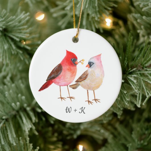 Cute Cardinal Giving Gifts Couple Custom Christmas セラミックオーナメント (ツリー)