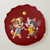Cute Cartoon Dog and Cat Playing Padel Tennis – Fu ラウンドクッション (裏面)