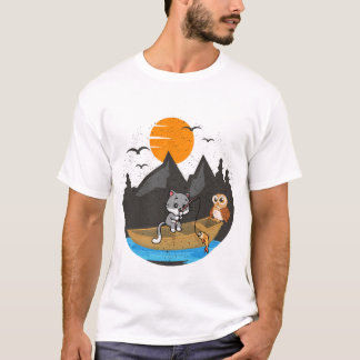 Cute Cat And Owl Fishing Boat Nature Art Tシャツ