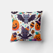 Cute cat bat halloween party クッション (裏面)
