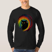 cute Cat in Front of Rainbow cats  catowner Tシャツ (正面)