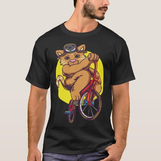 Cute cat riding a BMX bike Tシャツ (正面)