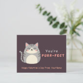 Cute Cat Valentine Pun Card – You’re Purr-fect シーズンポストカード (スタンド正面)