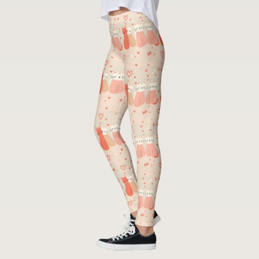 Cute Cats Love Valentine Hearts Pattern Coral Pink レギンス (左)