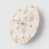 Cute Cats Rabbits and Bears Faces Pastel Pattern ラウンド壁時計 (傾斜)