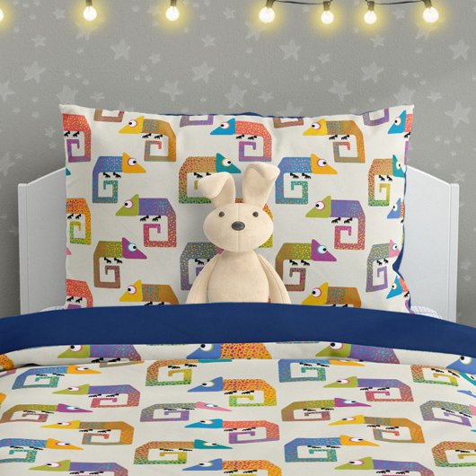 Cute Chameleon Pattern on Cream 枕カバー