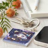 Cute Chibi Witch Flying in the Night Sky キーホルダー (正面右)