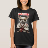 cute chihuahua dog knows Karate Tシャツ (正面)