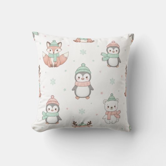Cute Christmas Animals Throw Pillow – Festive Holi クッション (正面)