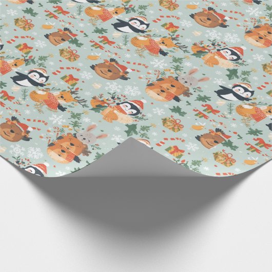 Cute Christmas Cartoon Animals Holiday  ラッピングペーパー (角)