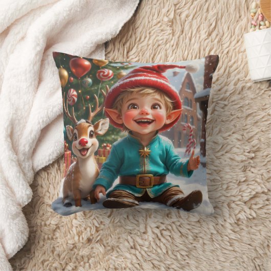 Cute Christmas Elf & Reindeer  Throw Pillow クッション (ブランケット)
