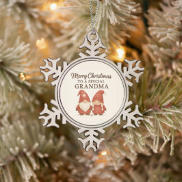 Cute Christmas Gnome Ornament for Grandma スノーフレークピューターオーナメント