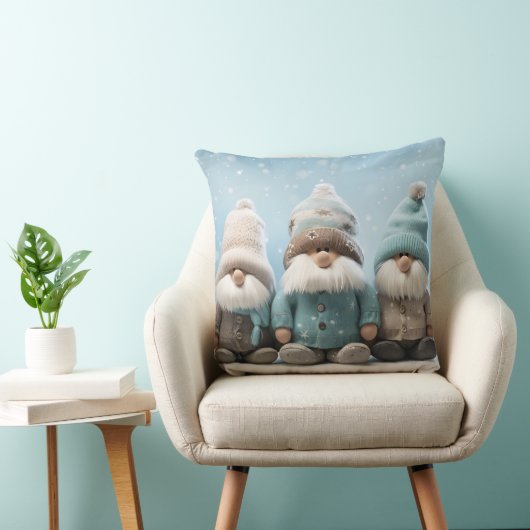 Cute Christmas Gnome Throw Pillow クッション (椅子)