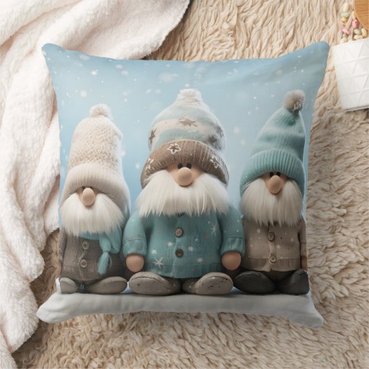 Cute Christmas Gnome Throw Pillow クッション (ブランケット)