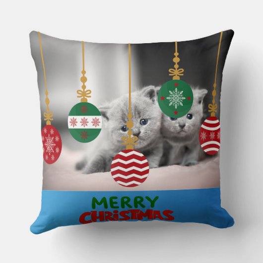 Cute Christmas Kittens Decorative Pillow クッション (裏面)