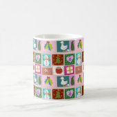 Cute Christmas Patchwork Pattern コーヒーマグカップ (中央)