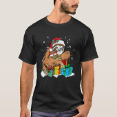 Cute Christmas Sloth and Santa Claus Hat Tシャツ (正面)