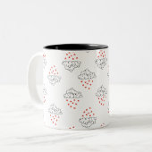 Cute Clouds Raining Hearts Seamless Pattern ツートーンマグカップ (正面左)