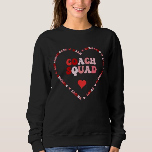Cute Coach Squad Valentines Day Heart スウェットシャツ (正面)