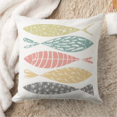 Cute Colorful Fish Coastal Theme クッション (ブランケット)