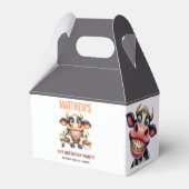 Cute Crazy Cow Farm Theme 1st Birthday フェイバーボックス (正面サイド)