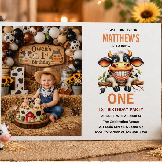 Cute Crazy Cow Farm Theme 1st Birthday 招待状