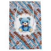 Cute Crochet Teddy Bear Blue and Brown ミディアムペーパーバッグ (正面)