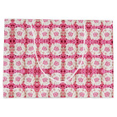 Cute Crocheted Teddy Bear Girl's Baby Shower ラージペーパーバッグ (裏面)