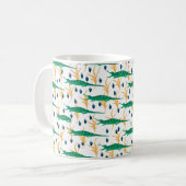 Cute crocodiles seamless pattern. Cartoon animals. コーヒーマグカップ (正面左)