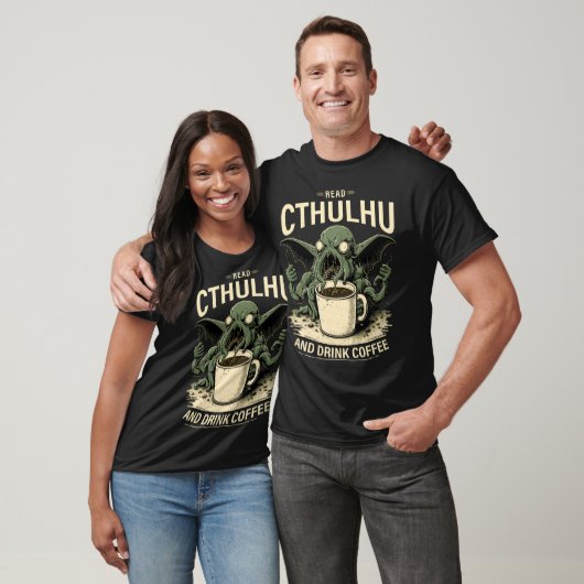 Cute Cthulhu and Coffee Tシャツ (ユニセックス)