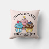 Cute Cupcake クッション (裏面)
