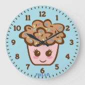 Cute Cupcake Nursery Wall Clock with Name ラージ壁時計 (正面)