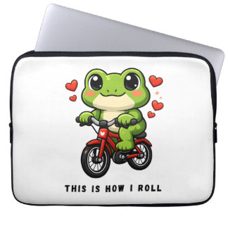 Cute Cycling Frog | Kawaii Frog Bicycle Art ラップトップスリーブ