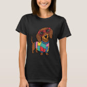 Cute Dachshund Dog Shirt with Sunglasses Tシャツ (正面)