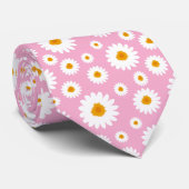 Cute Daisy Flower Pattern On A Pink ネクタイ (ロール)