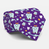 Cute Dentist Dental Hygienist Tooth Pattern Purple ネクタイ (ロール)