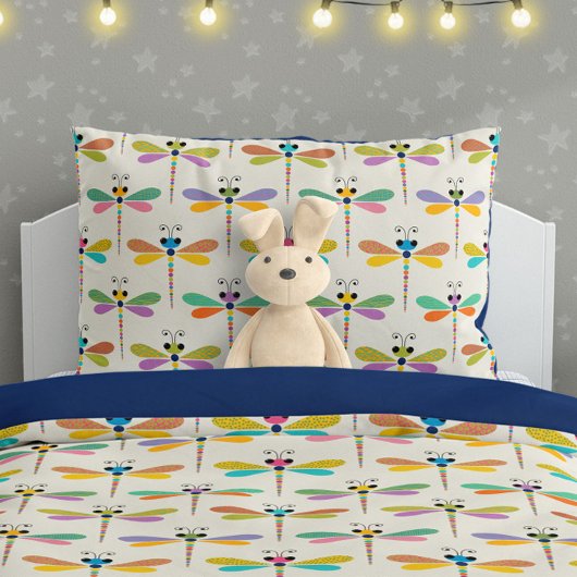 Cute Dragonfly Pattern on Cream 枕カバー