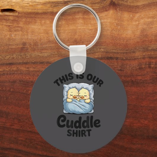 Cute Duck Couple This Is Our Cuddle  キーホルダー (正面)