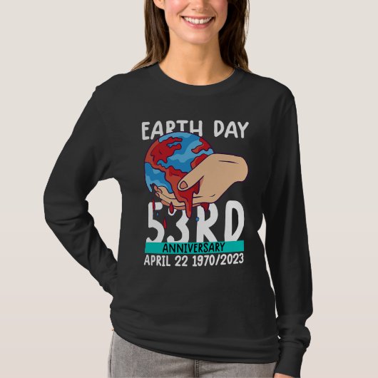 cute earth day  53rd anniversary earth day   4 tシャツ (正面)