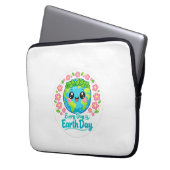 Cute Earth Day Electronics Bag ラップトップスリーブ (正面左)